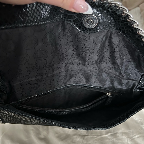 MICHAEL KORS - Picture 3 of 7